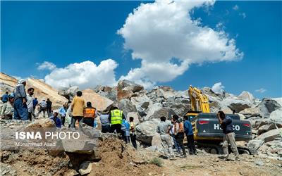 تصاویر: ریزش معدن در شازند