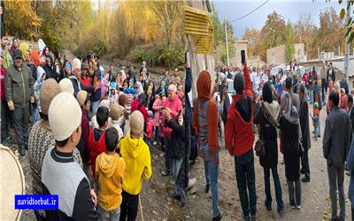 جشن آئینی آبانگان و آیین سنتی چولی قزک در روستای ییلاقی حصار برگزار شد