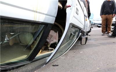 واژگونی خودرو سواری در محور تربت‌حیدریه به مشهد، چهار کشته و مصدوم برجای گذاشت